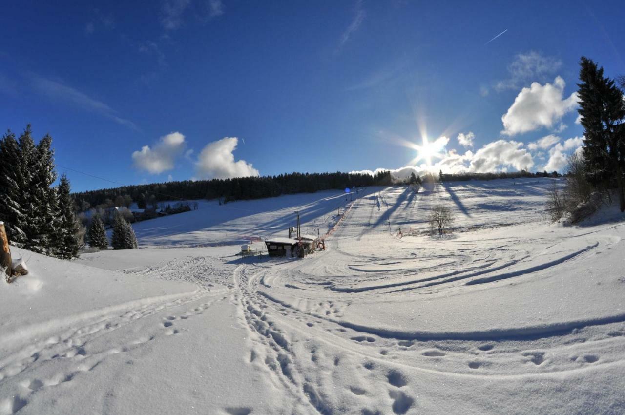 Marschalls Hotel Am Rennsteig นอยเฮาส์ อัม เรนน์เว็ก ภายนอก รูปภาพ